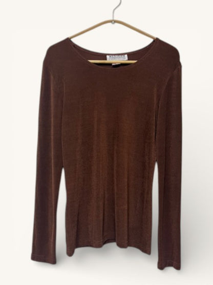 Crew neck long-sleeve tops