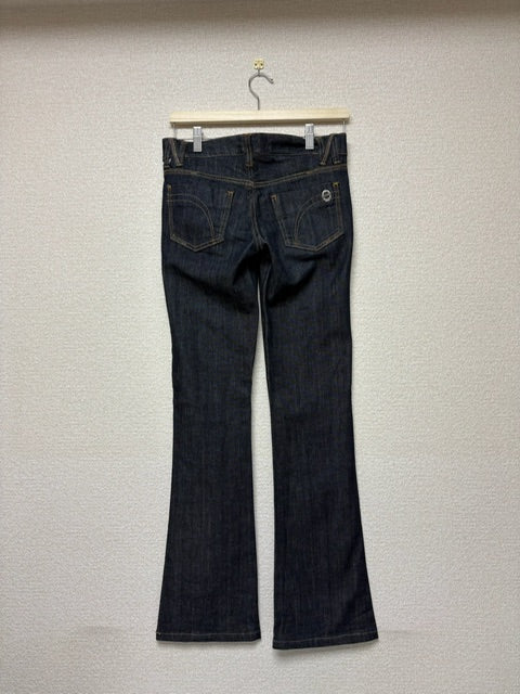 Y2K | low-rise denim