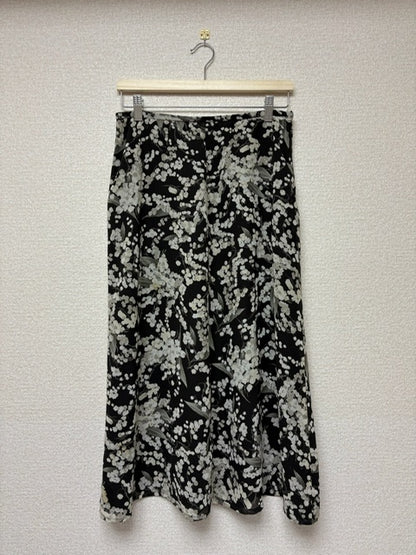 Long flower Printed skirt | BLK