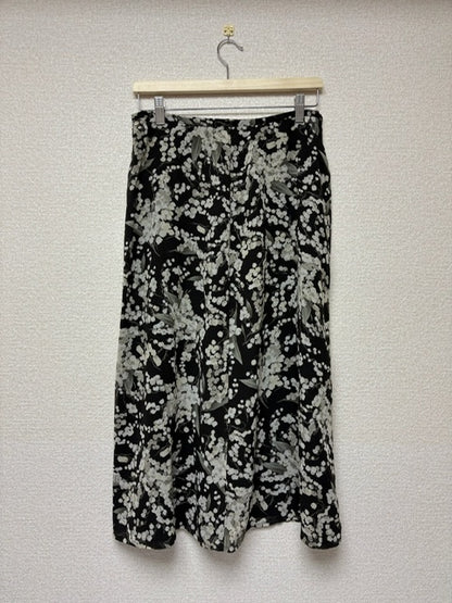 Long flower Printed skirt | BLK