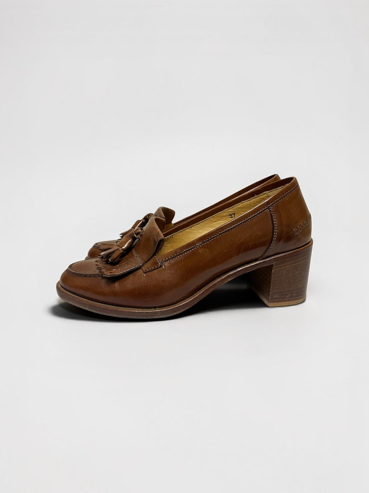 Tassel Loafers | BWN | 37